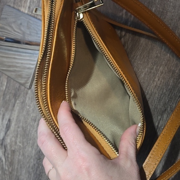 DIVINA FIRENZE ITALIAN Orange LEATHER CROSSBODY SHOULDER HANDBAG - Picture 15 of 15